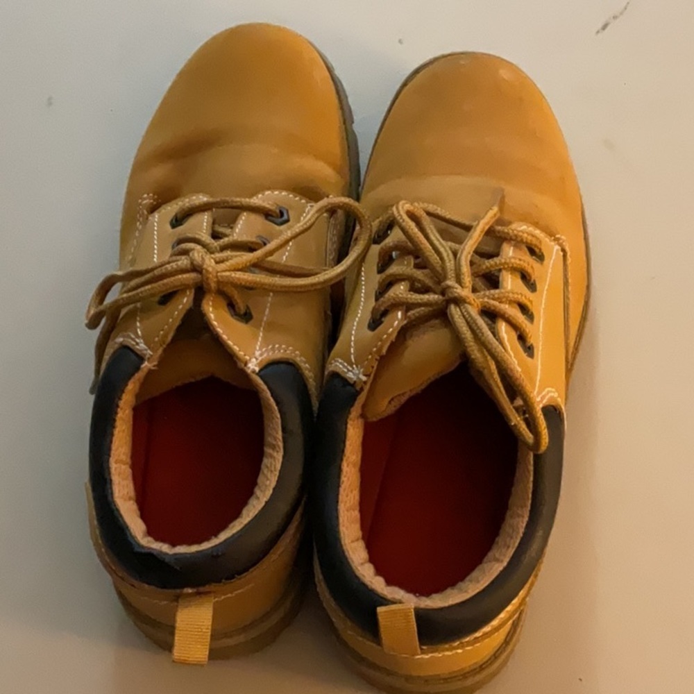 EUC Mens wrangler boots
